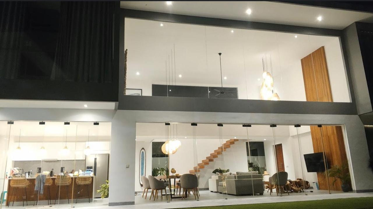 The Jendela House Villa Canggu  Exterior photo