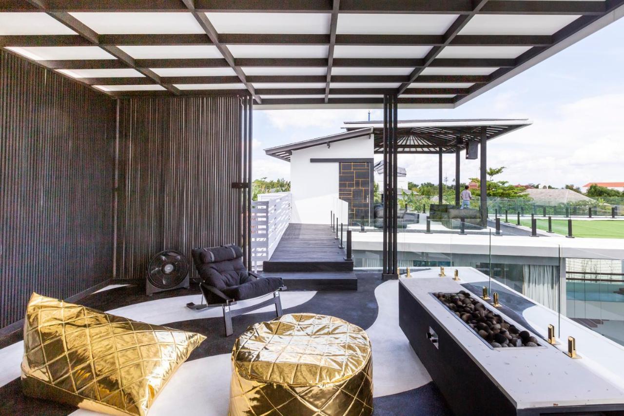 The Jendela House Villa Canggu  Exterior photo