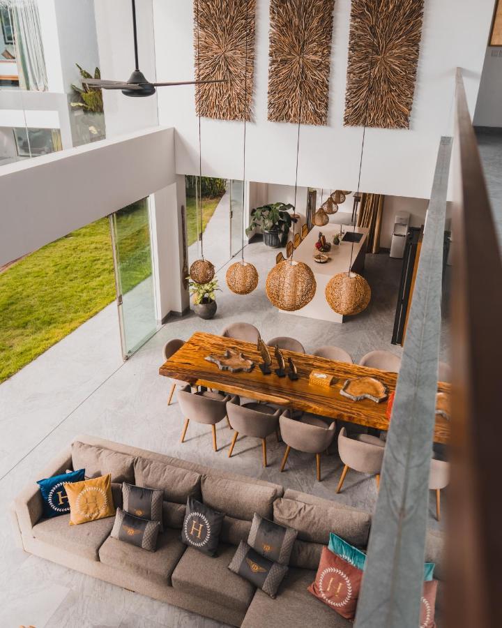 The Jendela House Villa Canggu  Exterior photo