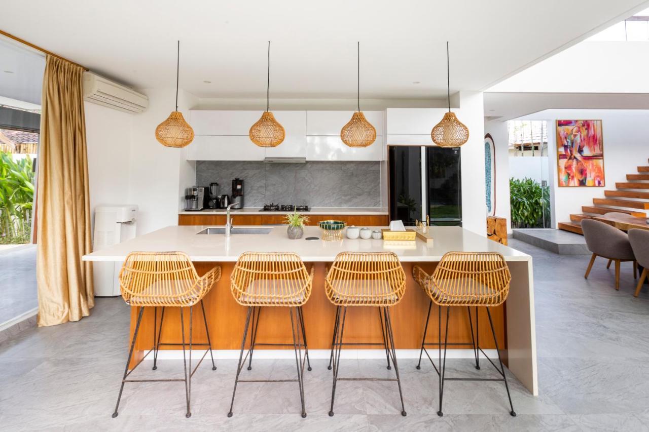 The Jendela House Villa Canggu  Exterior photo